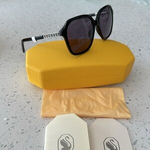 COPY - Authentic Swarovski Sunglasses 😎